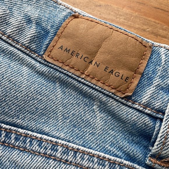 NWT 💙 Comfortable and Soft Short Super High-Rise Straight! - Picture 7 of 15